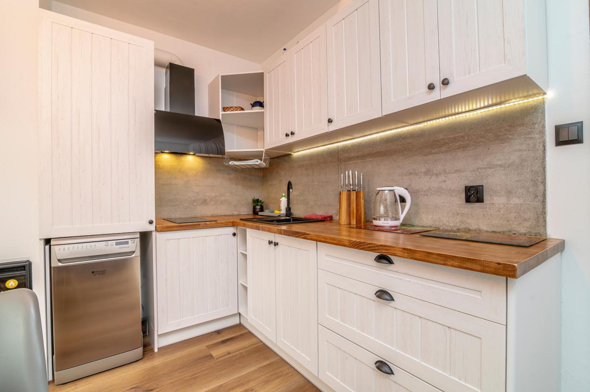 Apartament Cztery Pory Roku เบียลกาตัทร์ชันสกา ภายนอก รูปภาพ