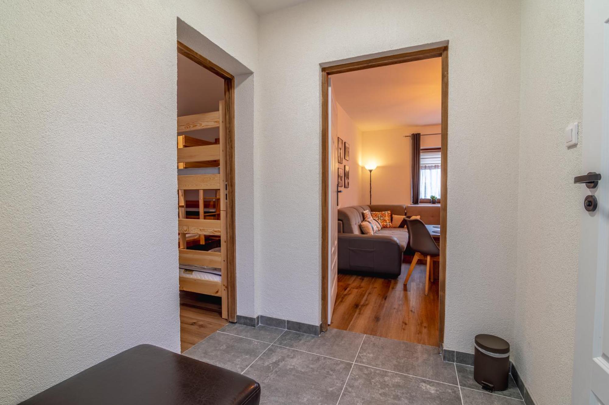 Apartament Cztery Pory Roku เบียลกาตัทร์ชันสกา ภายนอก รูปภาพ